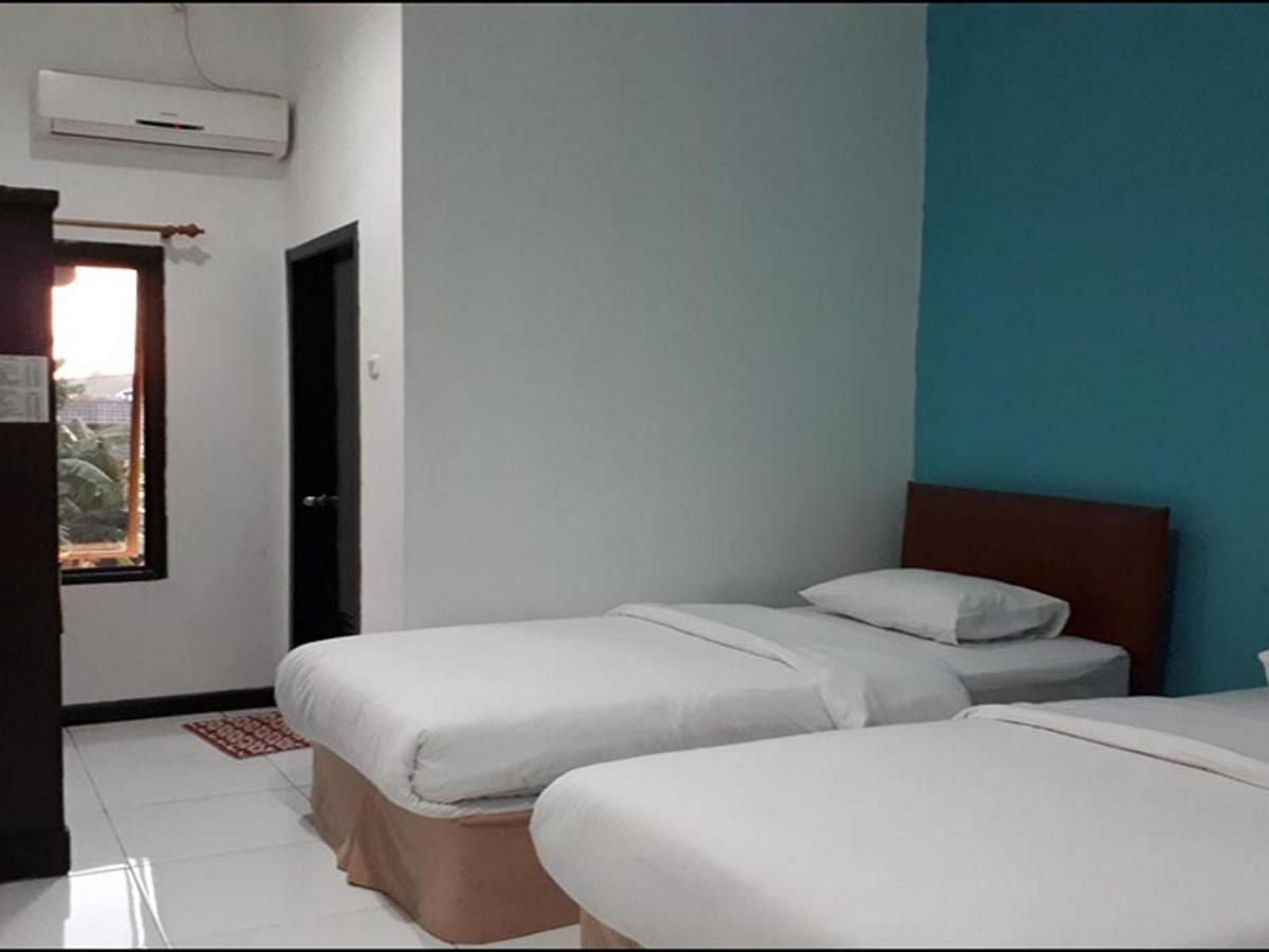 Reddoorz At Hotel Rumberpon Sorong Eksteriør billede
